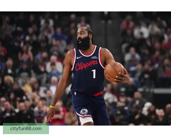 詹姆斯创造历史数据帝轰53分狂追哈登刷新NBA纪录